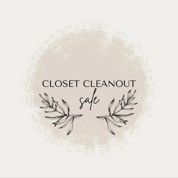 Closet Clean out - Picture 1 of 1